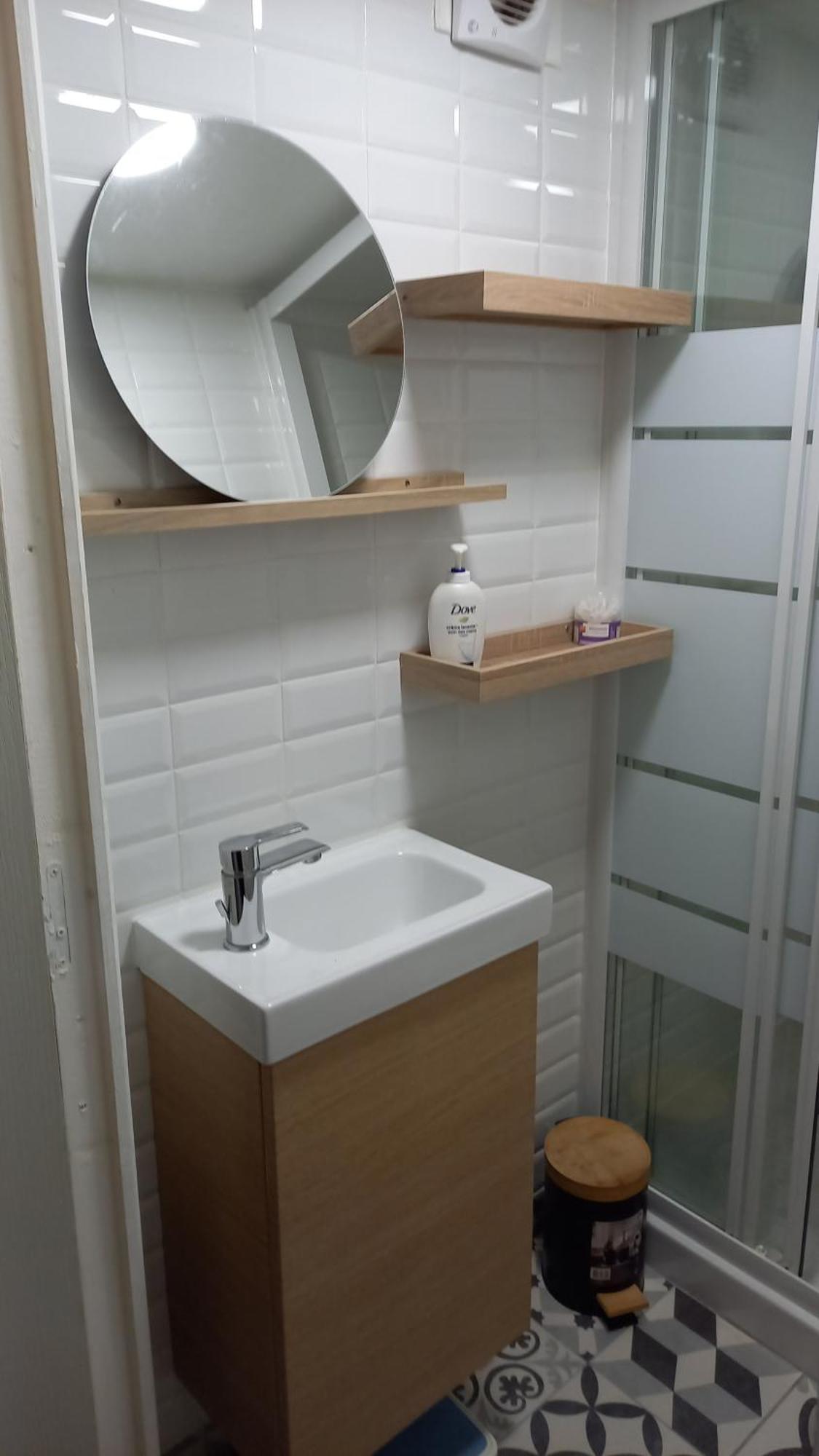 Appartement Individuel En Maison *
